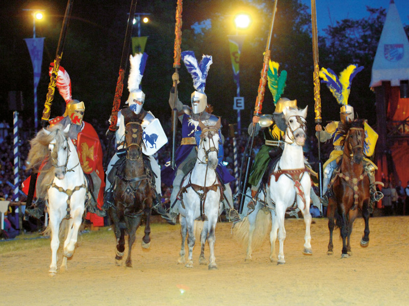 Kaltenberger Ritterfestspiele 800x600 571 gruessende